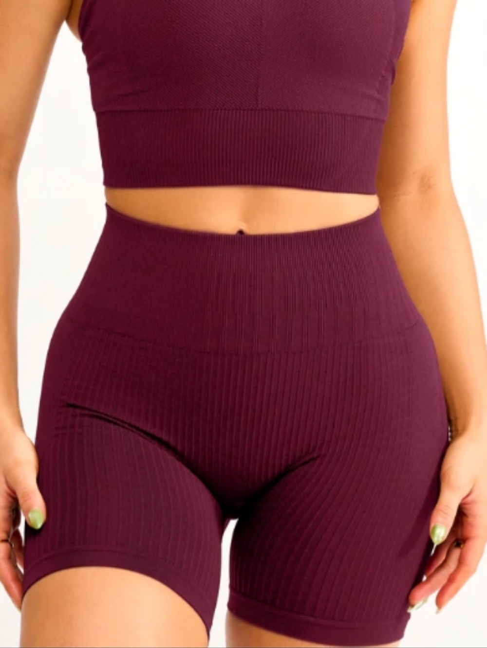 💕BuffBunny Seamless High-Waist Bike Shorts in Burgundy - Picture 2 of 6